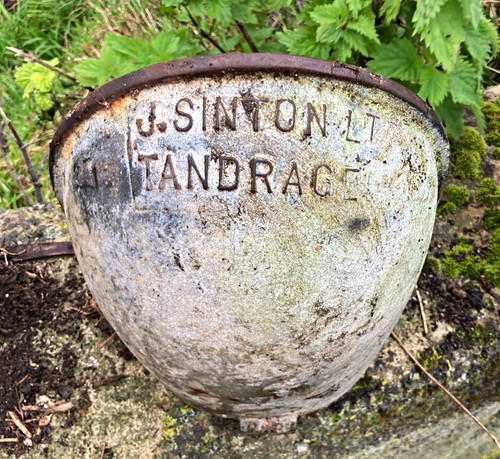 Sinton tandragee cast - j.sinton, lt
